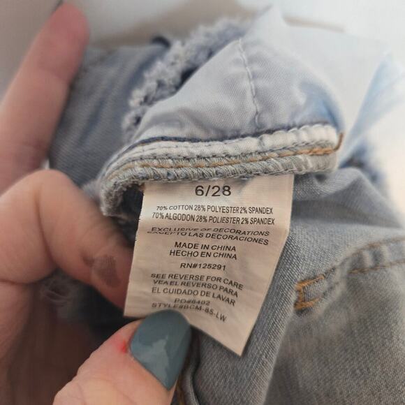 VTG Bebe Raw Edge Flared Denim Jeans 6 28 High Rise Hippie Casual Boho Capsule - Picture 8 of 12